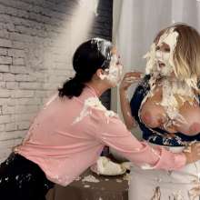 Messygirl: New Messygirl Download: The Bake Sale Incident