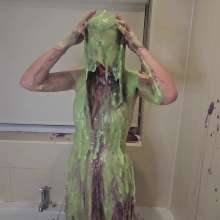 TheGungeZone: Bride Alora's Messy Treat
