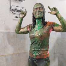 Ready2Wam Studio: Katty Goes Wet After an Unexpected Messy Treatment