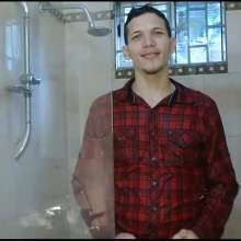 WETColours: Luis Changes Three Shirts in the Shower