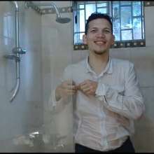 WETColours: Luis Changes Three Shirts in the Shower