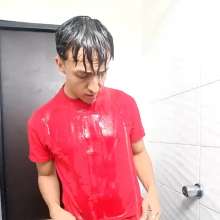 WETColours: Luke Super Wet with Super Shampoo in Red T-shirt and Jeans