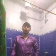 WETColours: Mike Showers in a Purple Shirt
