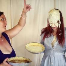 Alana SexyMessyBabes: Pranked and Pied Kitt
