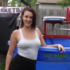 DunkTankFan: New Dunk Tank Update 4 new Dunk Tank Girls Clips added