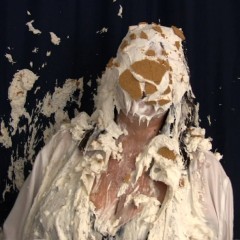 Messygirl: Guess who