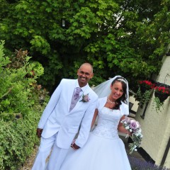 Cinqgirlracer: A wedding, an ice bucket Challenge and a messy white body stocking !