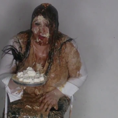 CandyCustard: Self sploshing in officewear and tights
