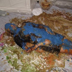 tonyhill: Messy Jessie and Kacie James getting, er, messy!!!