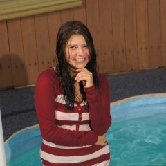 wetkahuna: Kristin modeling khaki in the pool