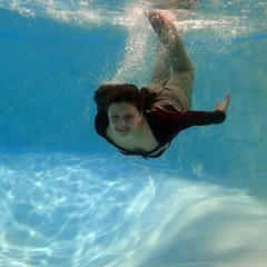 wetkahuna: Kristin modeling khaki in the pool