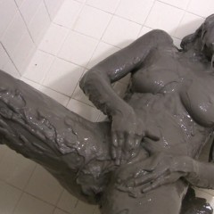 Messygirl: Pics from 2 new Messygirl Downloads