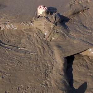 LisaMoomin: Muddy Happenings.