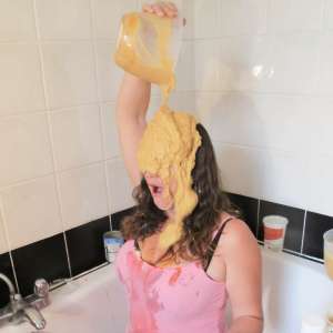 JellynCustard: Maria takes over for a Splosh Casino Home Edition of her own!