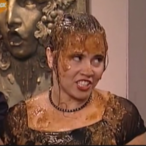 Regis: Where Did That Linda Cardellini Chili Thread Go?
