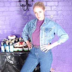 DungeonMasterOne: Modesty in denim, Evelyne in uniform, clothes filling fun!