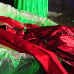 DungeonMasterOne: The Green Slime Bride and Bridesmaid Bath!