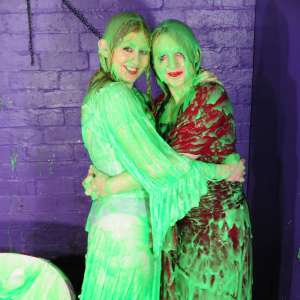 DungeonMasterOne: The Green Slime Bride and Bridesmaid Bath!