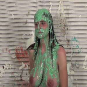 Anglefan.com: More preggo Violetta mess!