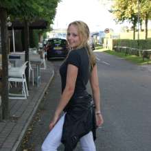eileenvogel: Eileen in white jeans and leather jacket in the river
