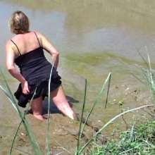 FOXY: Video BBW in mud downloadable