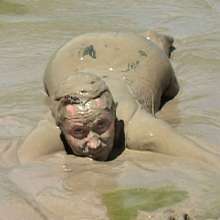 FOXY: Video BBW in mud downloadable