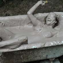 dlodoski: Star in the Mud Tub