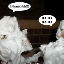 Twilight Man: Diminutive Divas:  Swimsuits and Shaving Cream