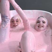 MostWam: Emily And Alice In The Pink Gunge Bath