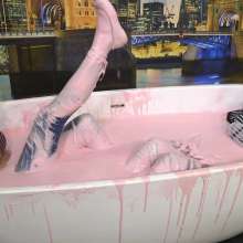 MostWam: Emily And Alice In The Pink Gunge Bath