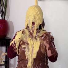 Messygirl: New Download!  Linda Returns!