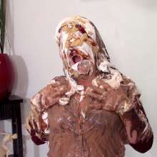Messygirl: New Download!  Linda Returns!