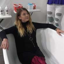 MostWam: Rhian and Casey Sweet Food Covering plus Gunge