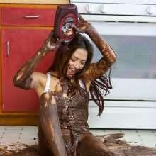 wamfan: New Video: Chocolate Overload