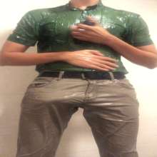 Daniel Wetlook: Cum a Lot on Dark Green Shirt