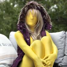 FOXY: Yellow zentai in mud