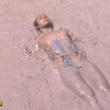 FOXY: Ambre rolls in mud--part II