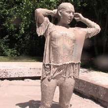FOXY: Ambre rolls in mud--part II