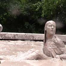 FOXY: Ambre rolls in mud--part II