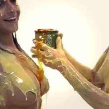 GirlsGetGunged: 