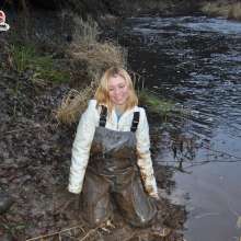 bootedbabes: Muddy Chestwaders