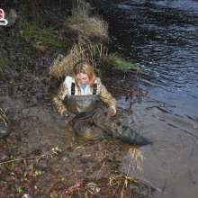 bootedbabes: Muddy Chestwaders
