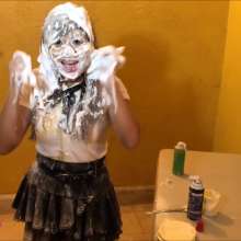 RevSlymsford: Tiswas Girl Shows How To Be A Naughty 'Schoolgirl'