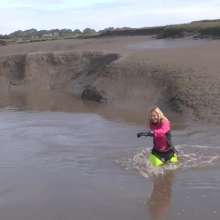 WetandMuddy: Video 41--Spotting Waders in Waders