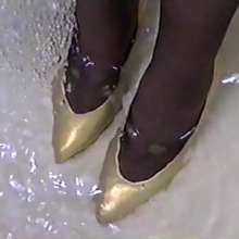 MadelineOasis: WAM Shoes Scene 6