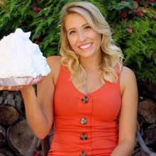 PieZone: Ashlee Gets It Gooey!  New Pie Patio Scene Now Available!