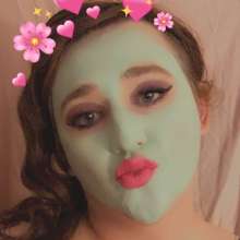 messy_victoria: Mud Masks?