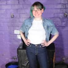 DungeonMasterOne: Denim and Gunge: Cindy Looses Her Splosh Virginity!