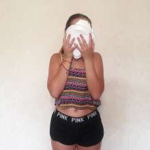 Top Messy Girls: Face Cake Model