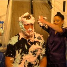 123gunge: Two women and Mr Hardy